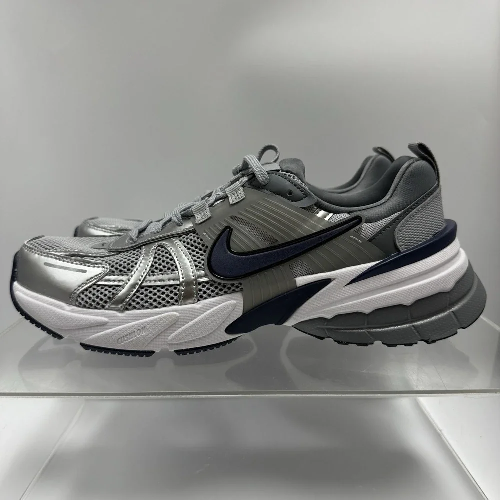 Brand New Nike V2K Run Wolf Grey Midnight Navy Blue HJ4497-002 Men's Size 11